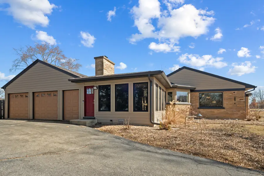 1515 Prairie Street, Aurora, IL 60506 - #2