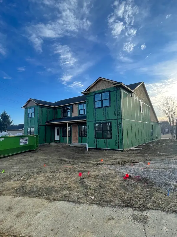 1663 Belclare Road, Normal, IL 61761