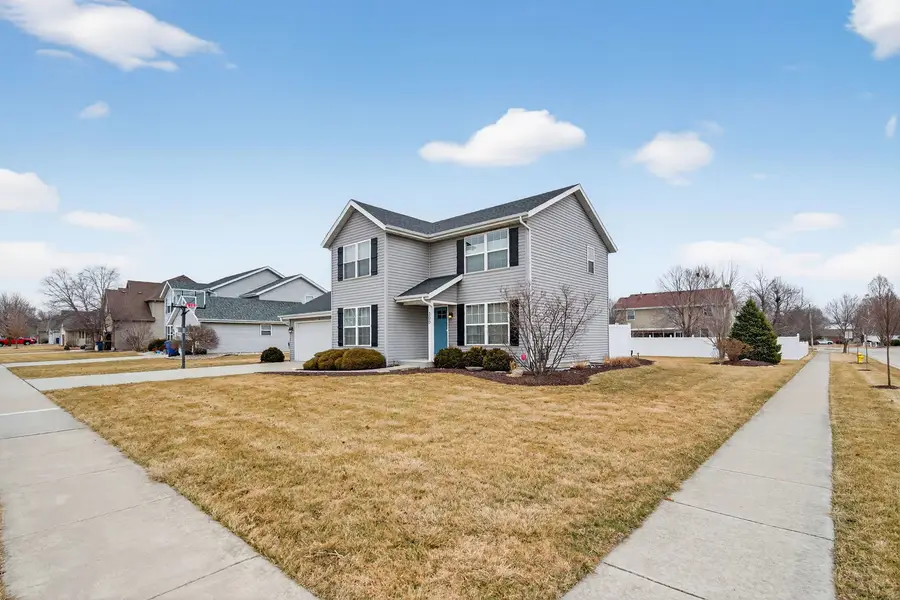 300 Arrowhead Drive, Minooka, IL 60447 - #2