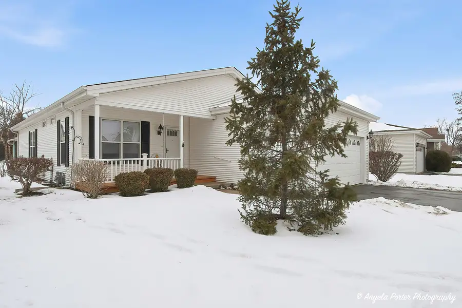 54 Rocking Horse Lane, Grayslake, IL 60030 - #3