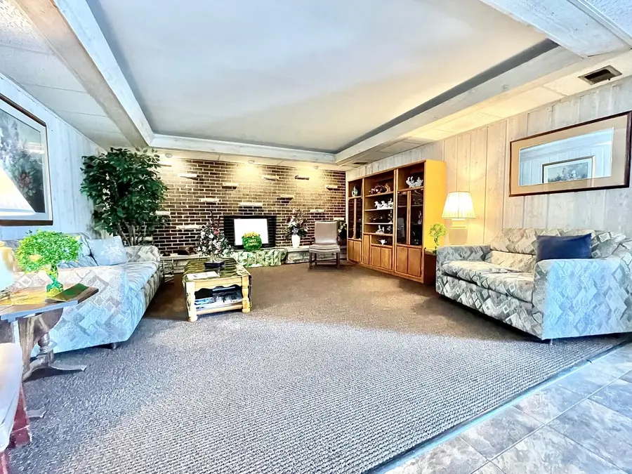 Address Withheld By Seller, Wheeling, IL 60090 - #2