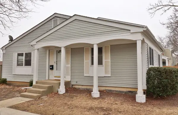 819 Mansfield Court, Schaumburg, IL 60194