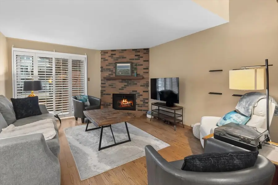 120 S Dee Road #2, Park Ridge, IL 60068 - #3