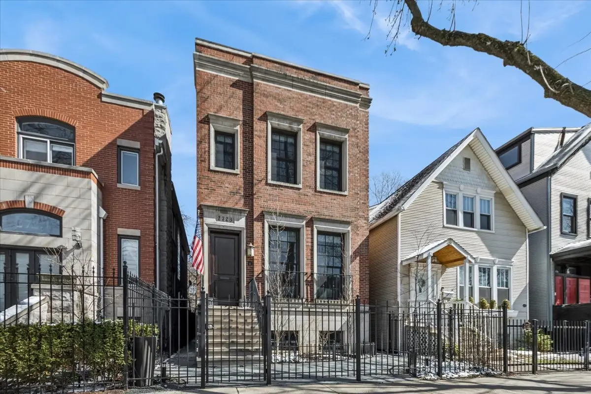 2723 N Magnolia Avenue, Chicago, IL 60614 - #1