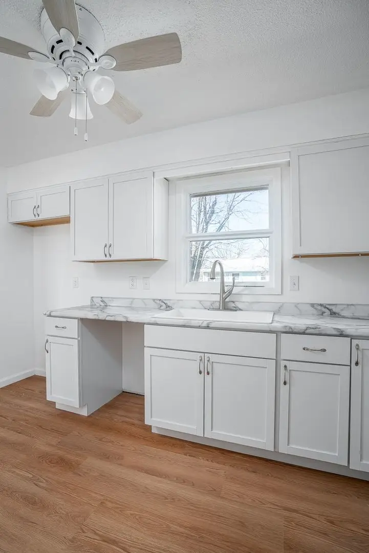 6420 N Ripley Street, Davenport, IA 52806 - #3