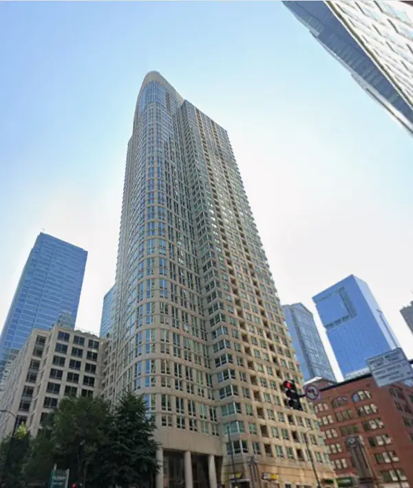 345 N Lasalle Street #901, Chicago, IL 60654
