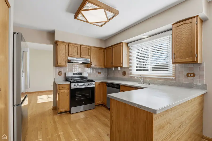 1418 Parkridge Drive, Crystal Lake, IL 60014 - #3