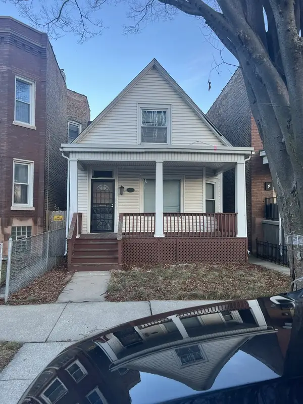7145 S Ingleside Avenue, Chicago, IL 60619