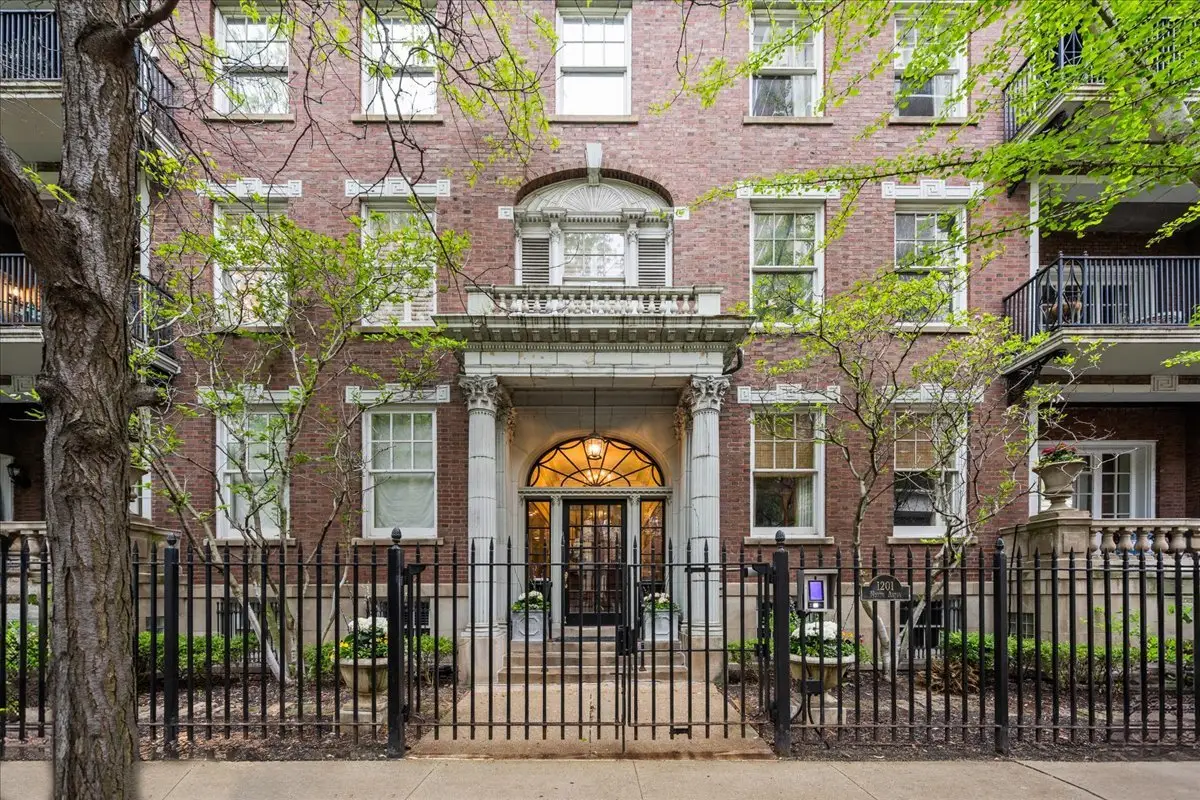 1201 N Astor Street #2W, Chicago, IL 60610 - #1