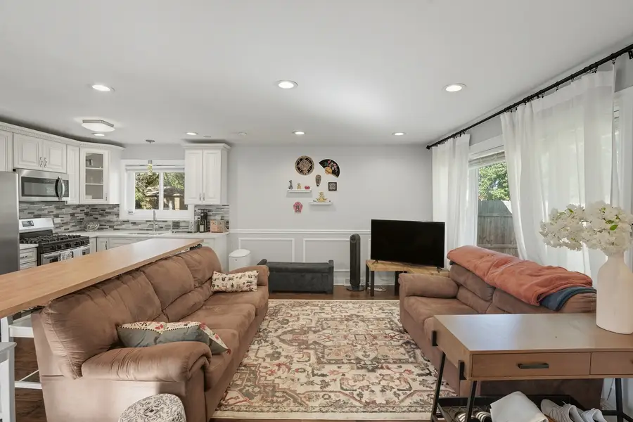 6712 S Evans Avenue, Chicago, IL 60637 - #3