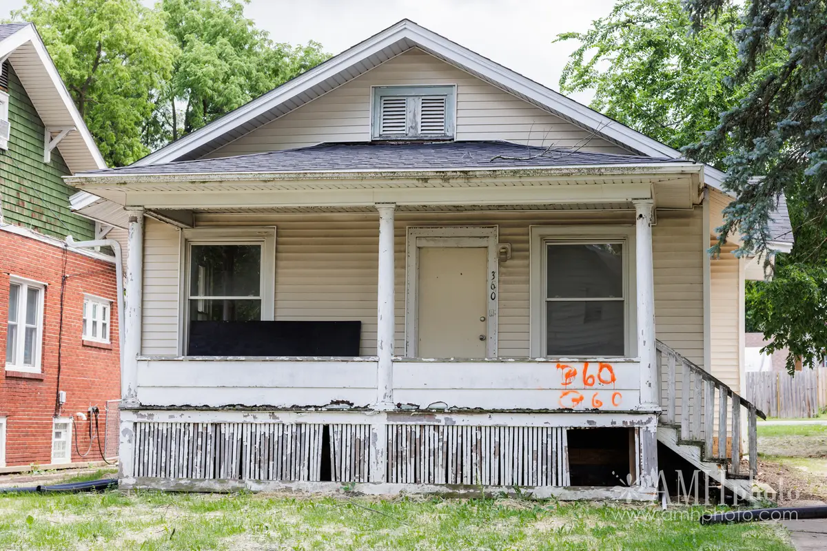360 S Elm Avenue, Kankakee, IL 60901 - #1