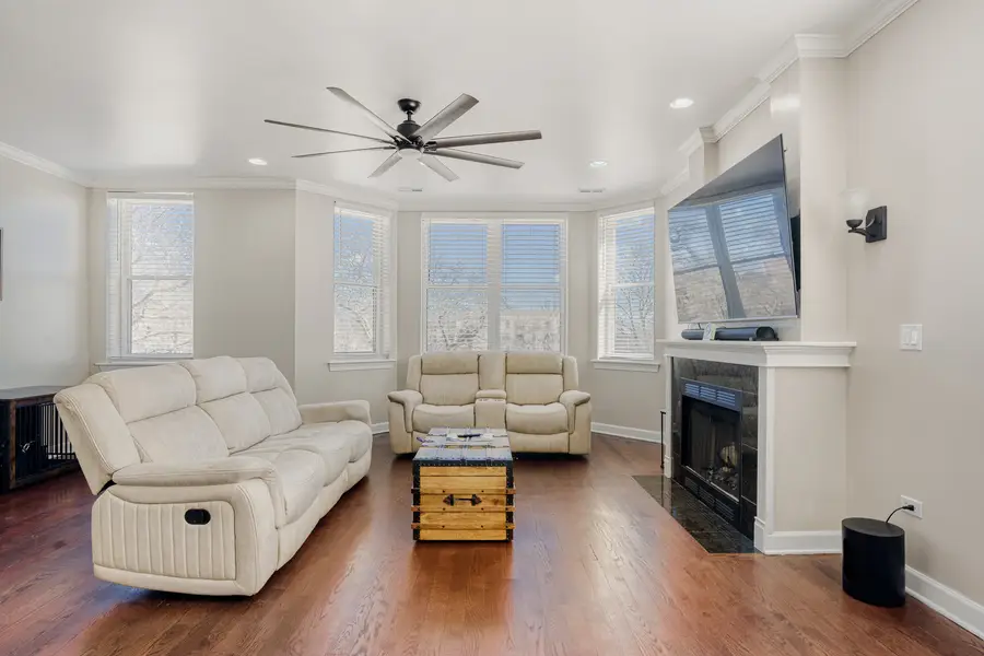 4248 S Drexel Boulevard #3S, Chicago, IL 60653 - #3