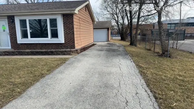 651 Central Avenue, Matteson, IL 60443 - #2