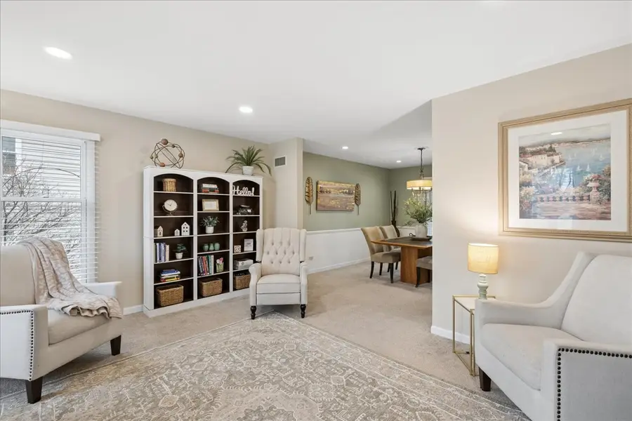 306 Lorraine Drive, Crystal Lake, IL 60012 - #3