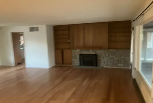 1317 W Stephenson Street, Freeport, IL 61032 - #3