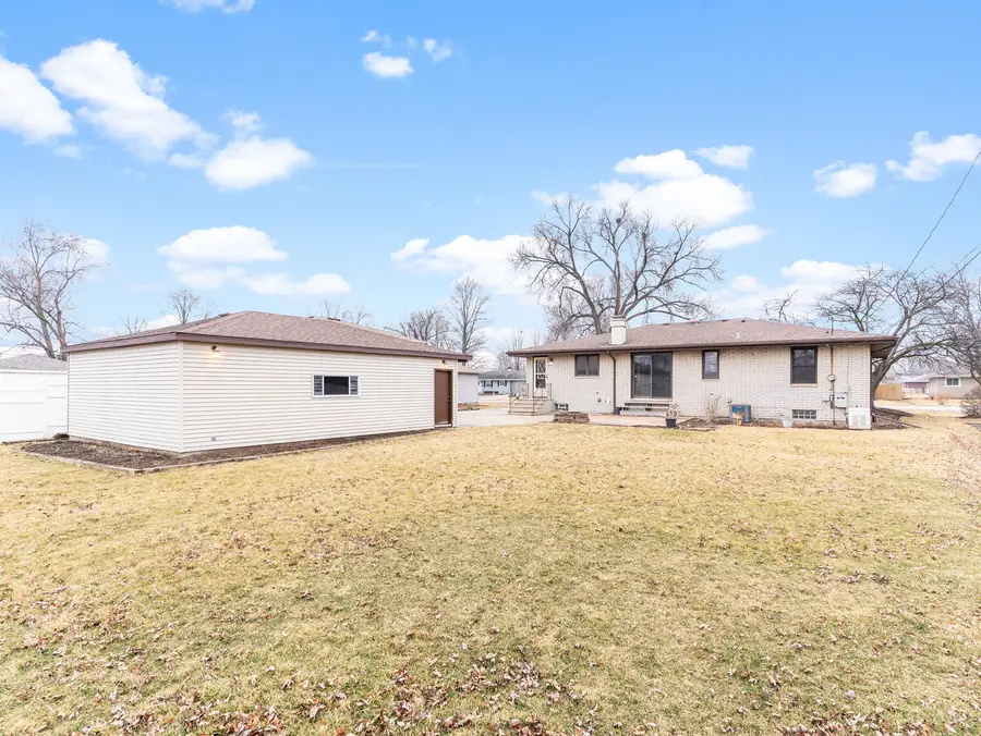 1101 Rooney Drive, Joliet, IL 60435 - #3
