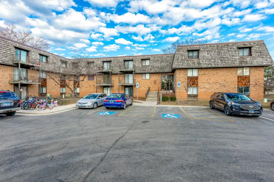 3 Oak Creek Drive #1406, Buffalo Grove, IL 60089 - #2