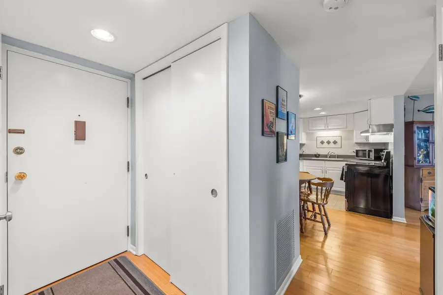 2900 Maple Avenue #15B, Downers Grove, IL 60515 - #2