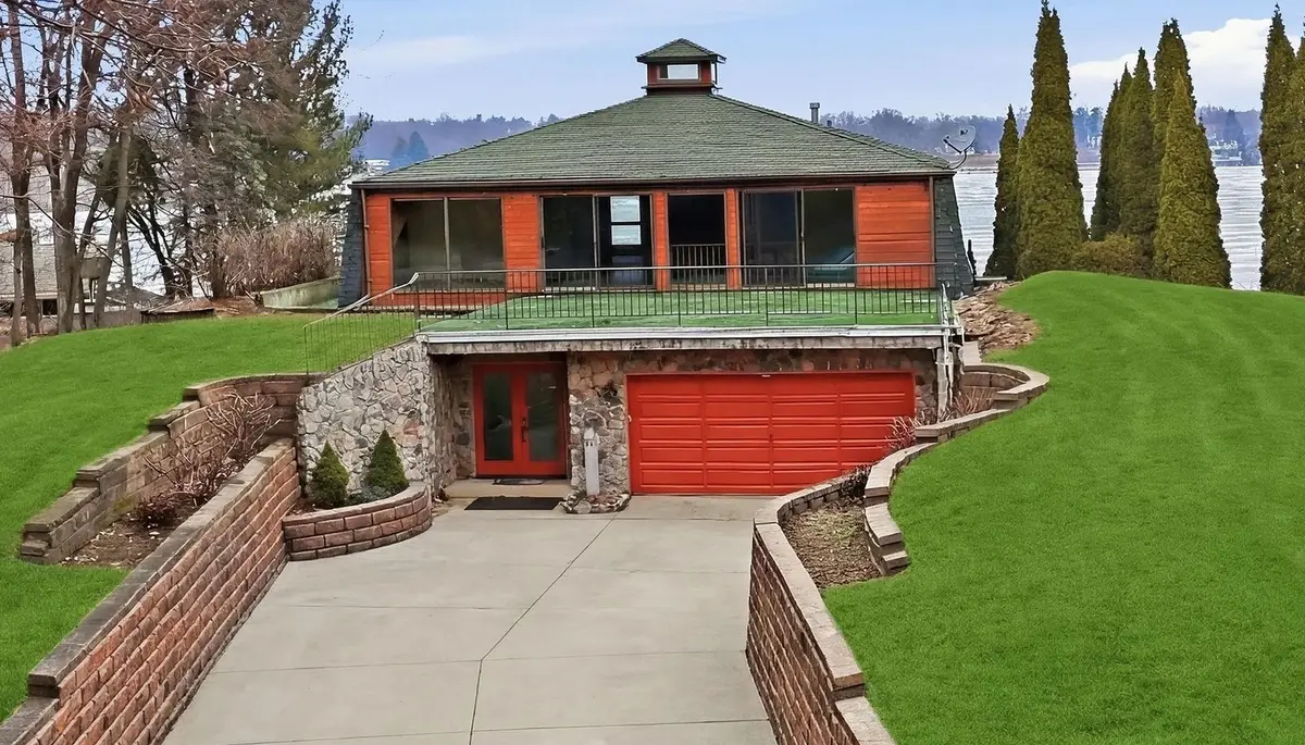 25402 W Dering Lane, Lake Villa, IL 60046 - #1