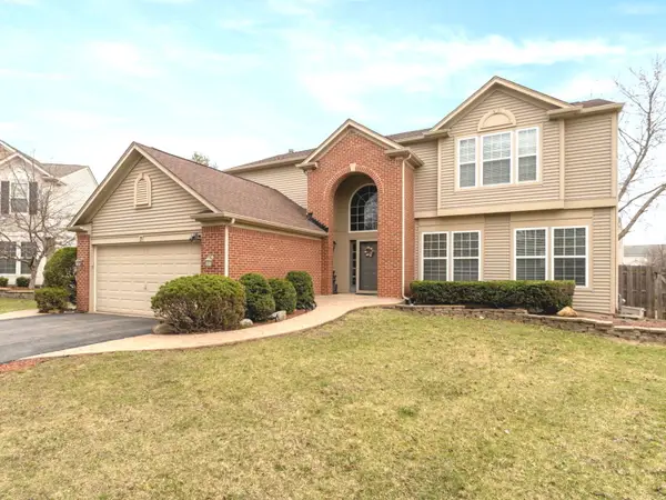 7 Pampas Court, Bolingbrook, IL 60490