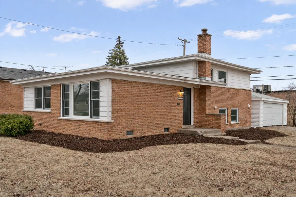 172 Strieff Avenue, Chicago Heights, IL 60411 - #1