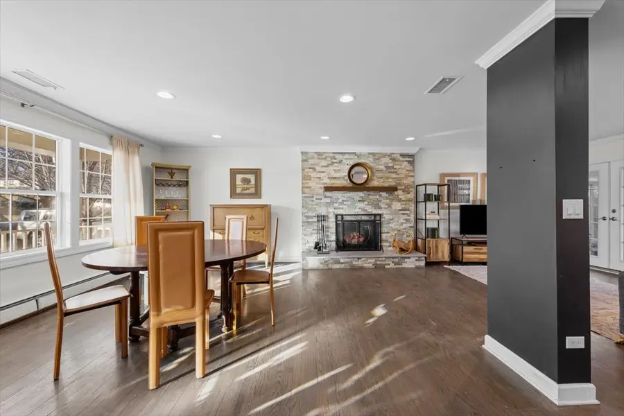 141 Kainer Avenue, Barrington, IL 60010 - #3