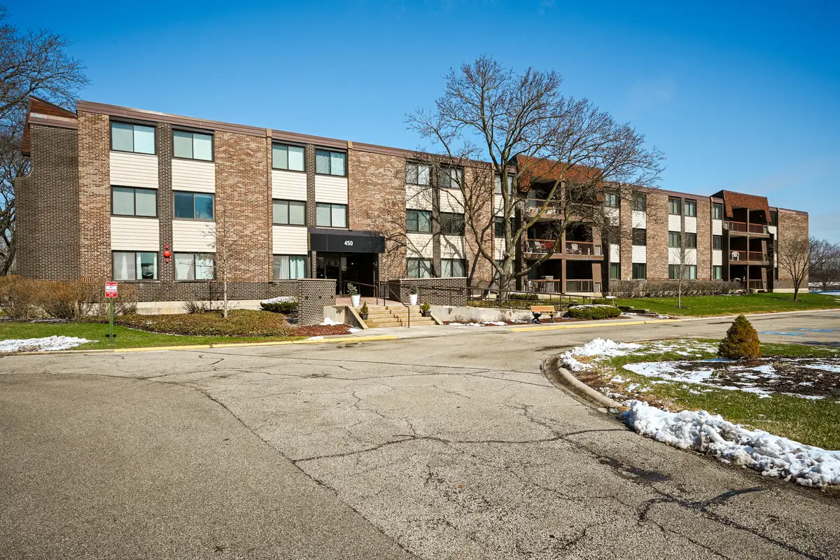 450 Raintree Court #3B, Glen Ellyn, IL 60137 - #1