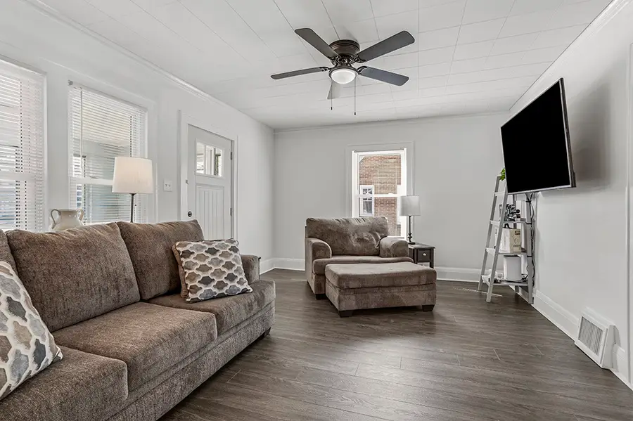 1179 S Elm Avenue, Kankakee, IL 60901 - #3