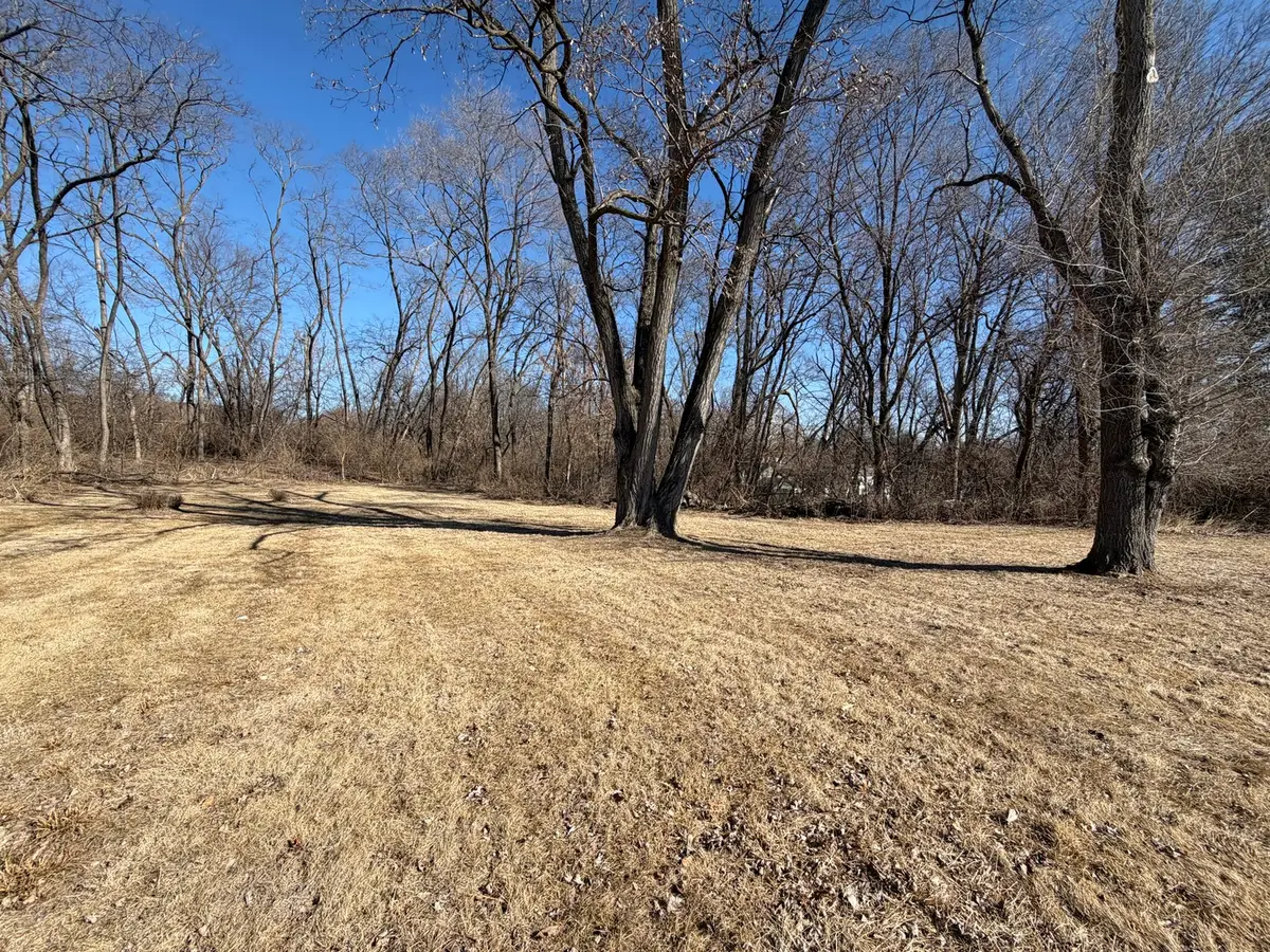 601 May Street, Le Claire, IA 52753 - #1