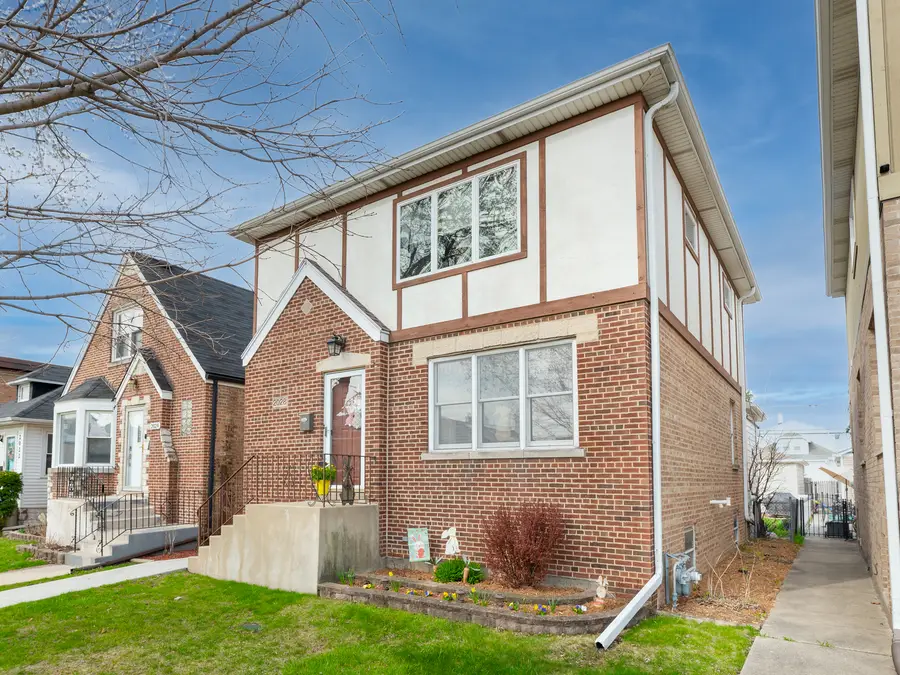 2028 N 72nd Court, Elmwood Park, IL 60707 - #2