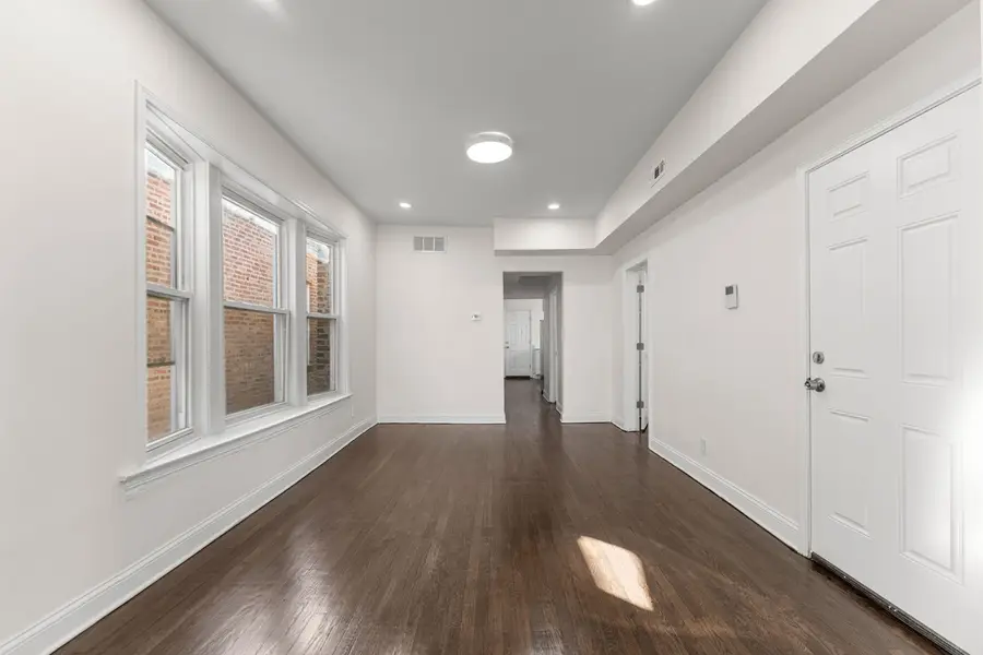 7532 S Champlain Avenue, Chicago, IL 60619 - #3