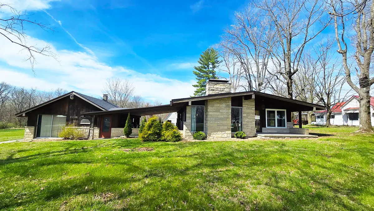 15019 N Illnois Hwy 37, Mount Vernon, IL 62864 - #1