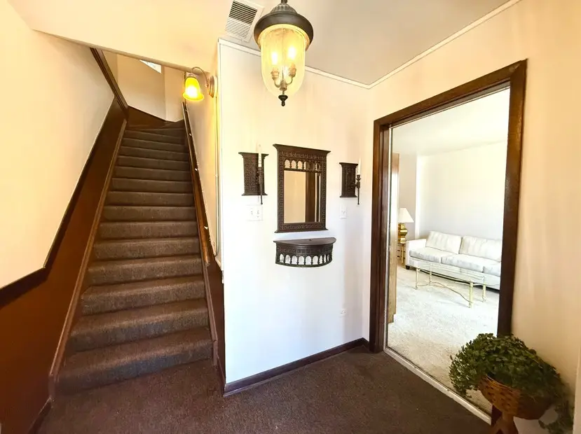 3215 S Lowe Avenue, Chicago, IL 60616 - #3