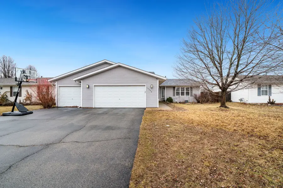 14090 Hanna Way, South Beloit, IL 61080 - #2