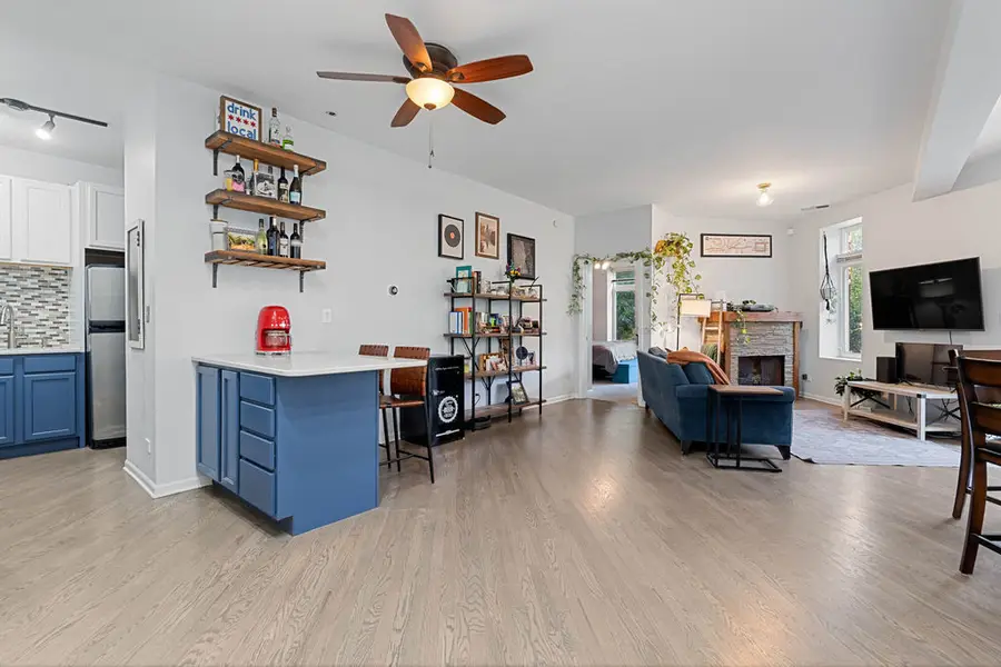 2758 W Francis Place #204, Chicago, IL 60647 - #2