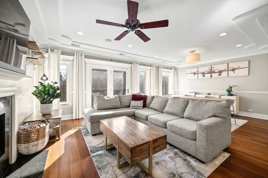 3652 N Fremont Street #3, Chicago, IL 60613 - #2