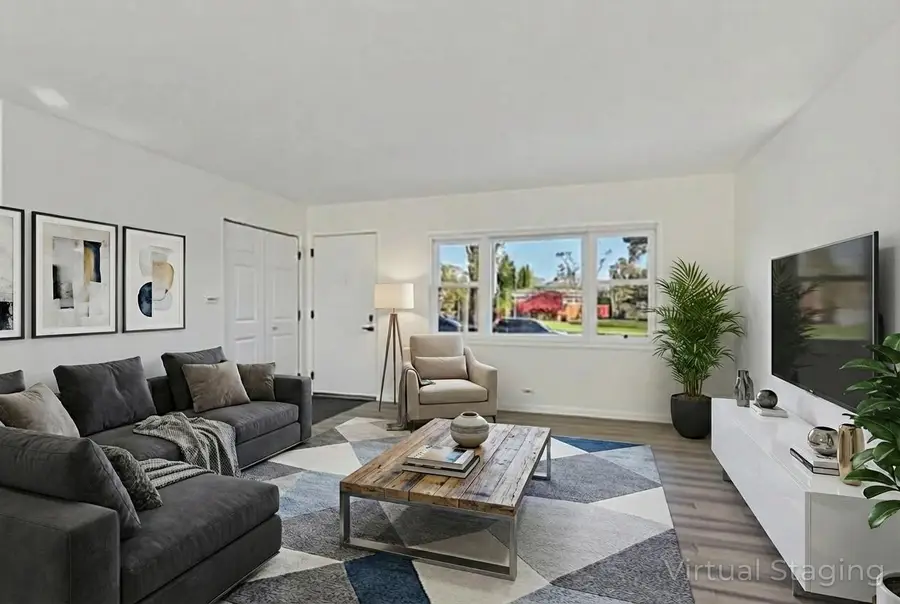 866 Clark Lane, Des Plaines, IL 60016 - #2