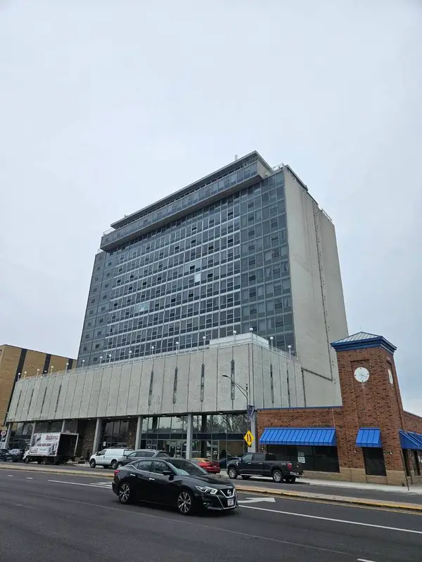 7234 W North Avenue #908, Elmwood Park, IL 60707