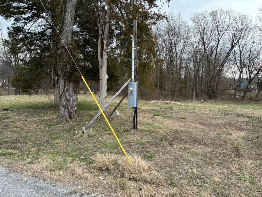 1000 S Wilson Street, Benton, IL 62812 - #2