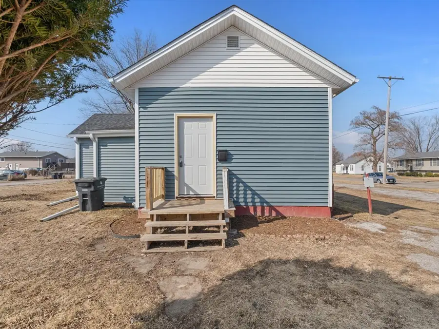 621 7th Avenue, Rock Island, IL 61201 - #2