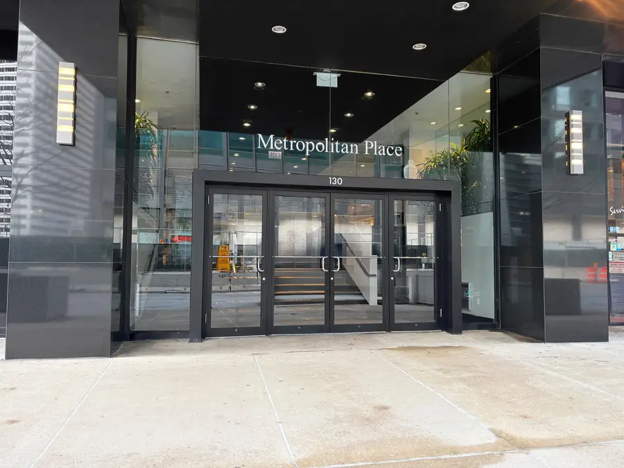 130 S Canal Street #9M, Chicago, IL 60606 - #2