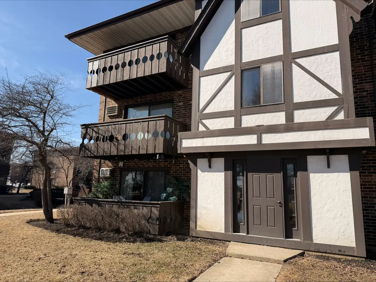 1001 Centurion Lane #1, Vernon Hills, IL 60061 - #1