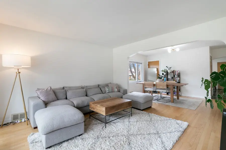 2233 S 14th Avenue, North Riverside, IL 60546 - #3