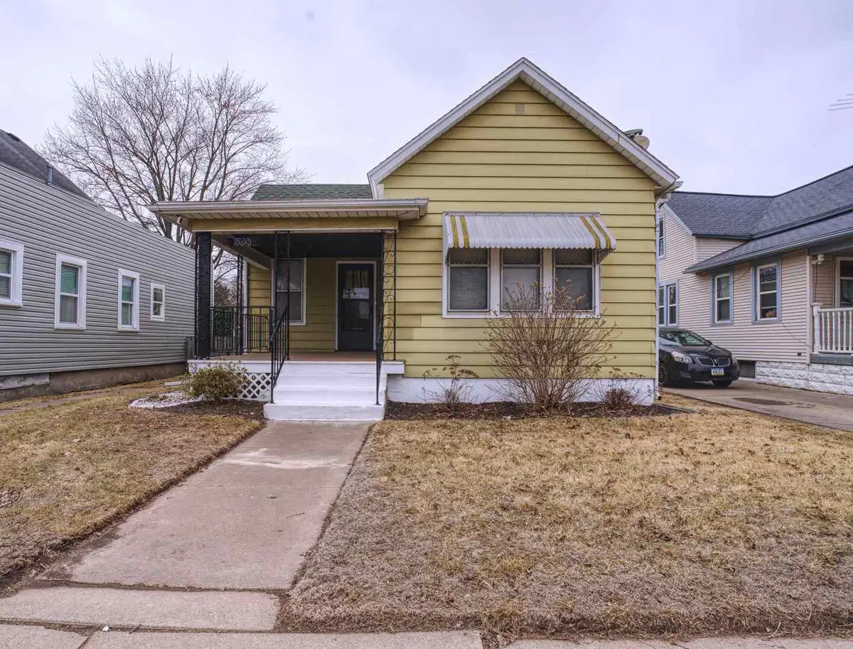 504 N 4th Street, Clinton, IA 52732 - #1