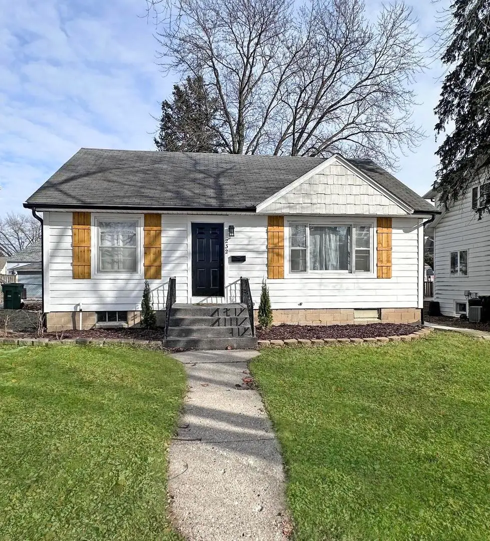 232 S Genoa Street, Genoa, IL 60135 - #1