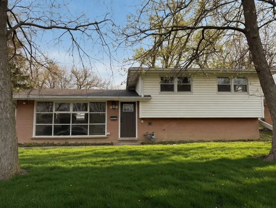 19050 John Avenue, Country Club Hills, IL 60478 - #3