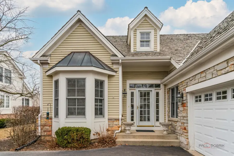 60 S Canterbury Court, Lake Forest, IL 60045 - #3