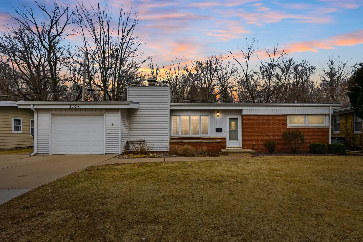 3104 15th St A Street, Moline, IL 61265 - #1