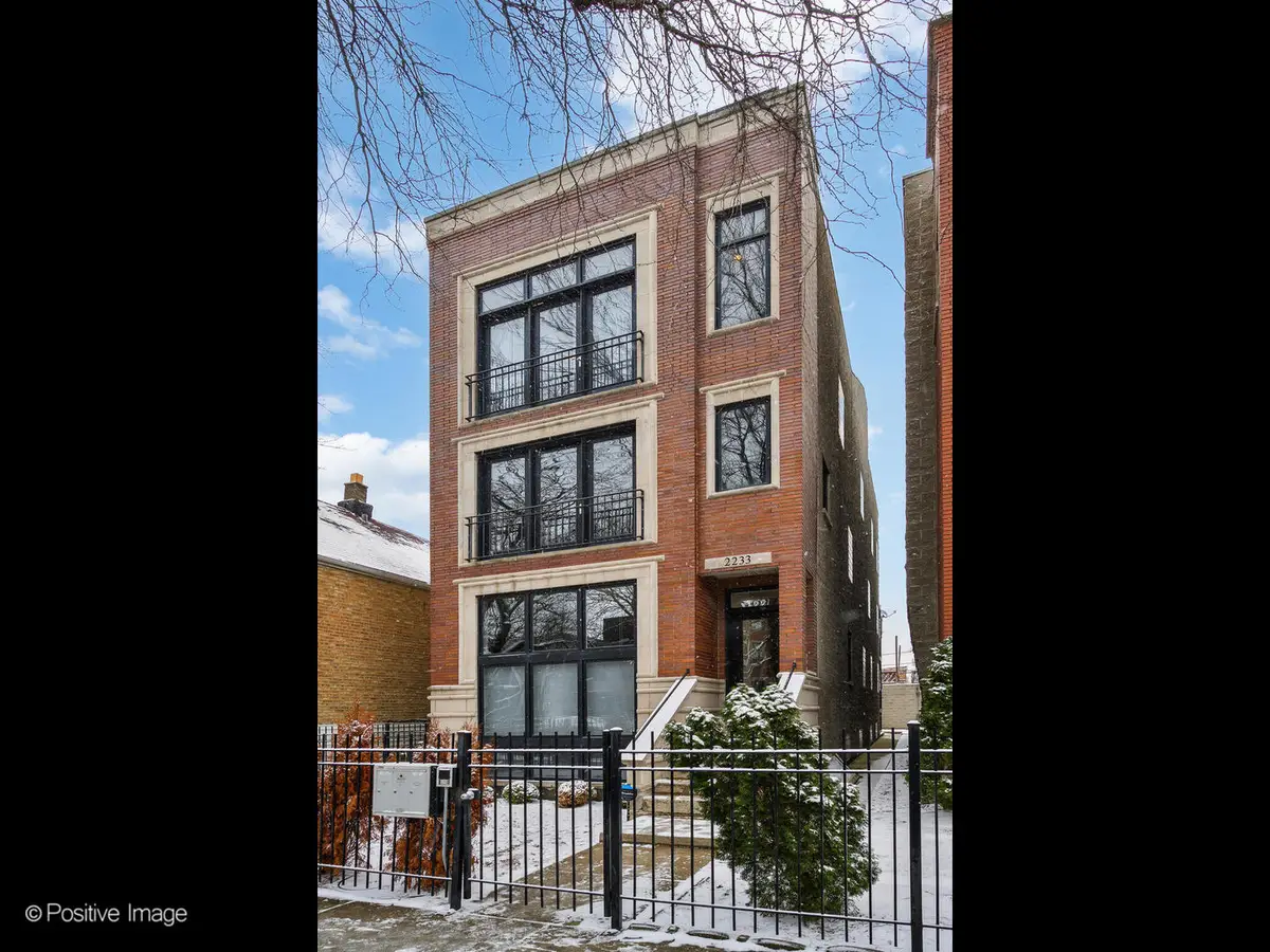 2233 N Leavitt Street #2, Chicago, IL 60647 - #1