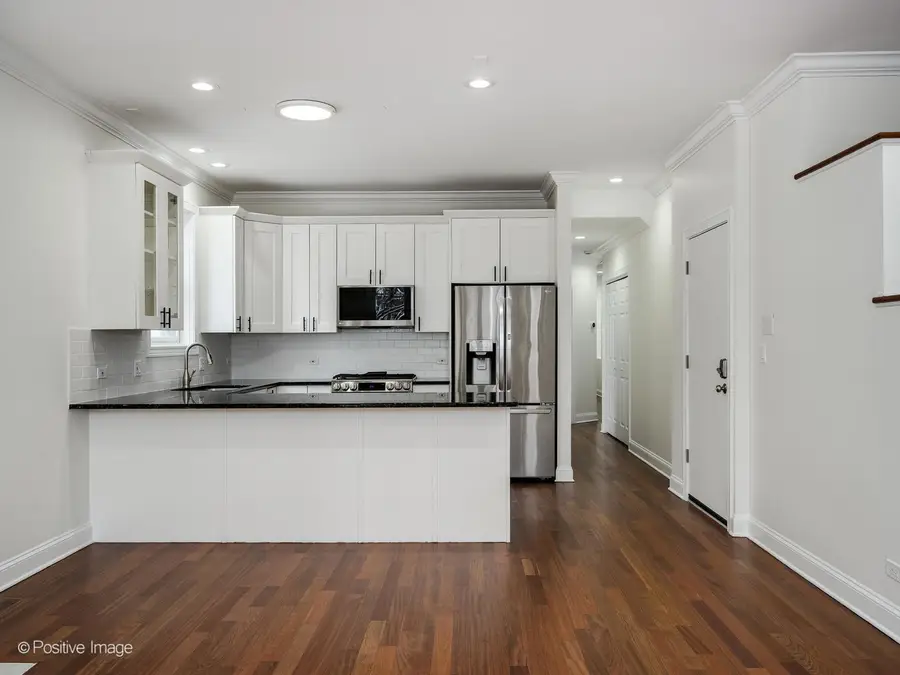 2233 N Leavitt Street #2, Chicago, IL 60647 - #3